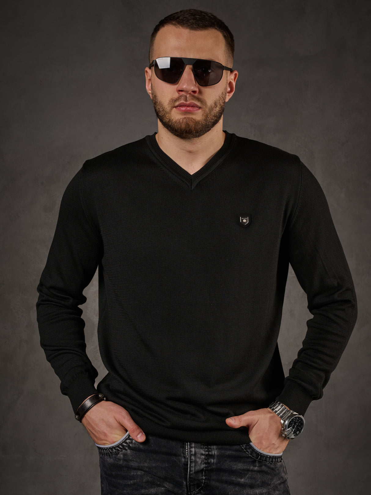 CP242 Pull pour hommes noirs
