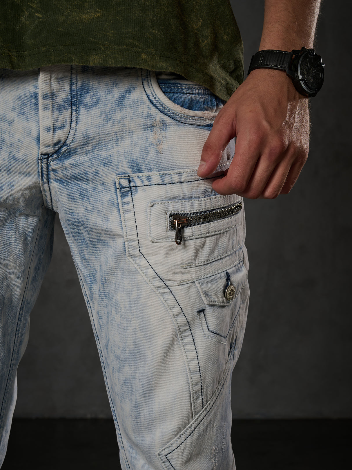 CD272 Herren bequeme Jeans mit bestickten Nähten in Straight Fit