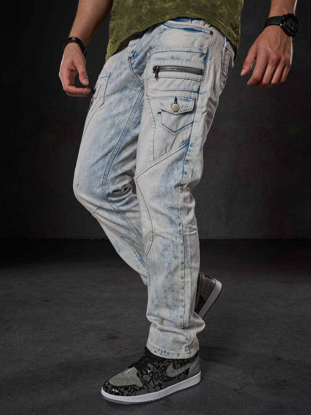 CD272 Herren bequeme Jeans mit bestickten Nähten in Straight Fit