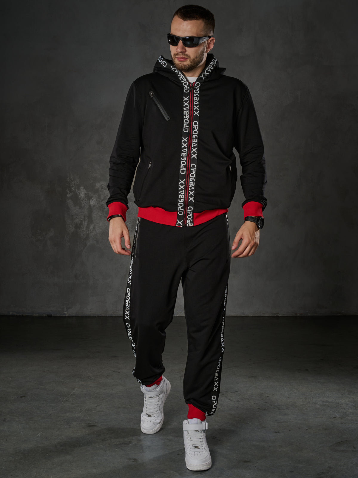 Clr131 abita da jogging da uomo, in look cool