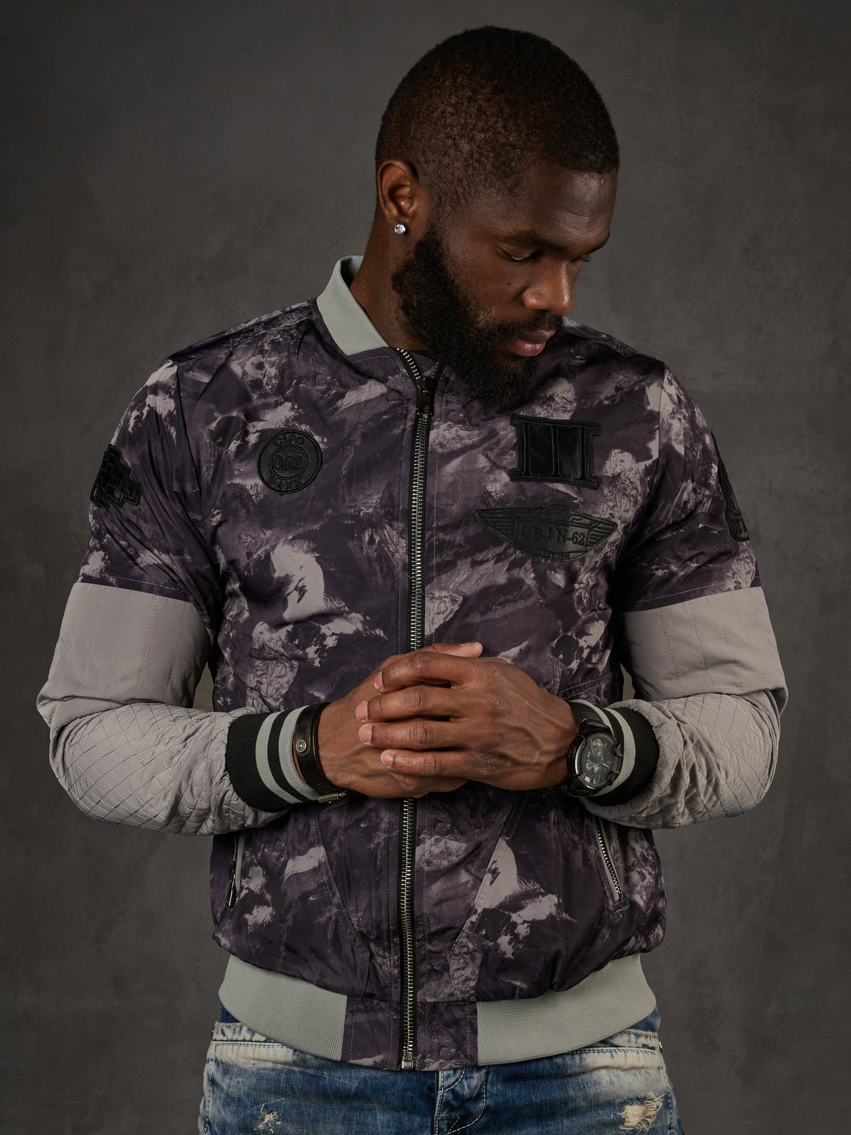 CJ210 Herren Übergangsjacke – Camouflage-Design in Grau mit Strukturmix & urbanem Look | Leichte Jacke für Frühling & Herbst