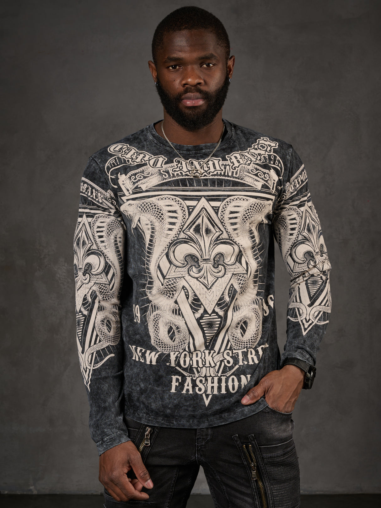 CL449 Herren Langarmshirt mit großem Print