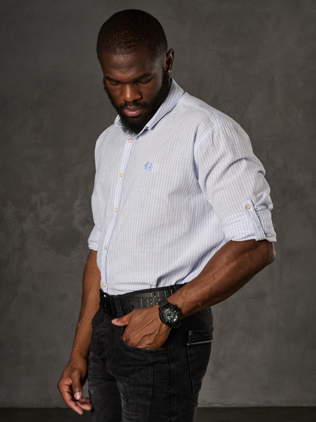 CH194 Men's shirt with Kent Collar line design