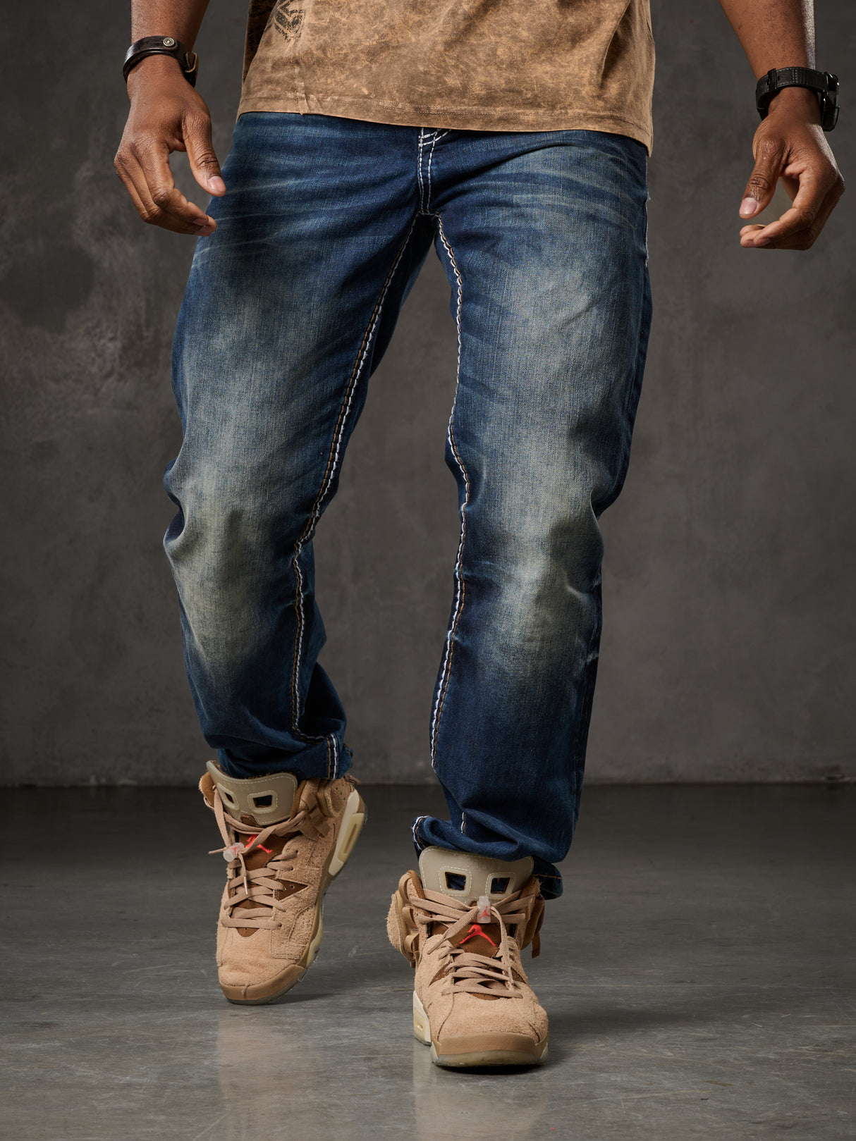 CD287 Herren bequeme Jeans mit Waschungen in Straight Fit