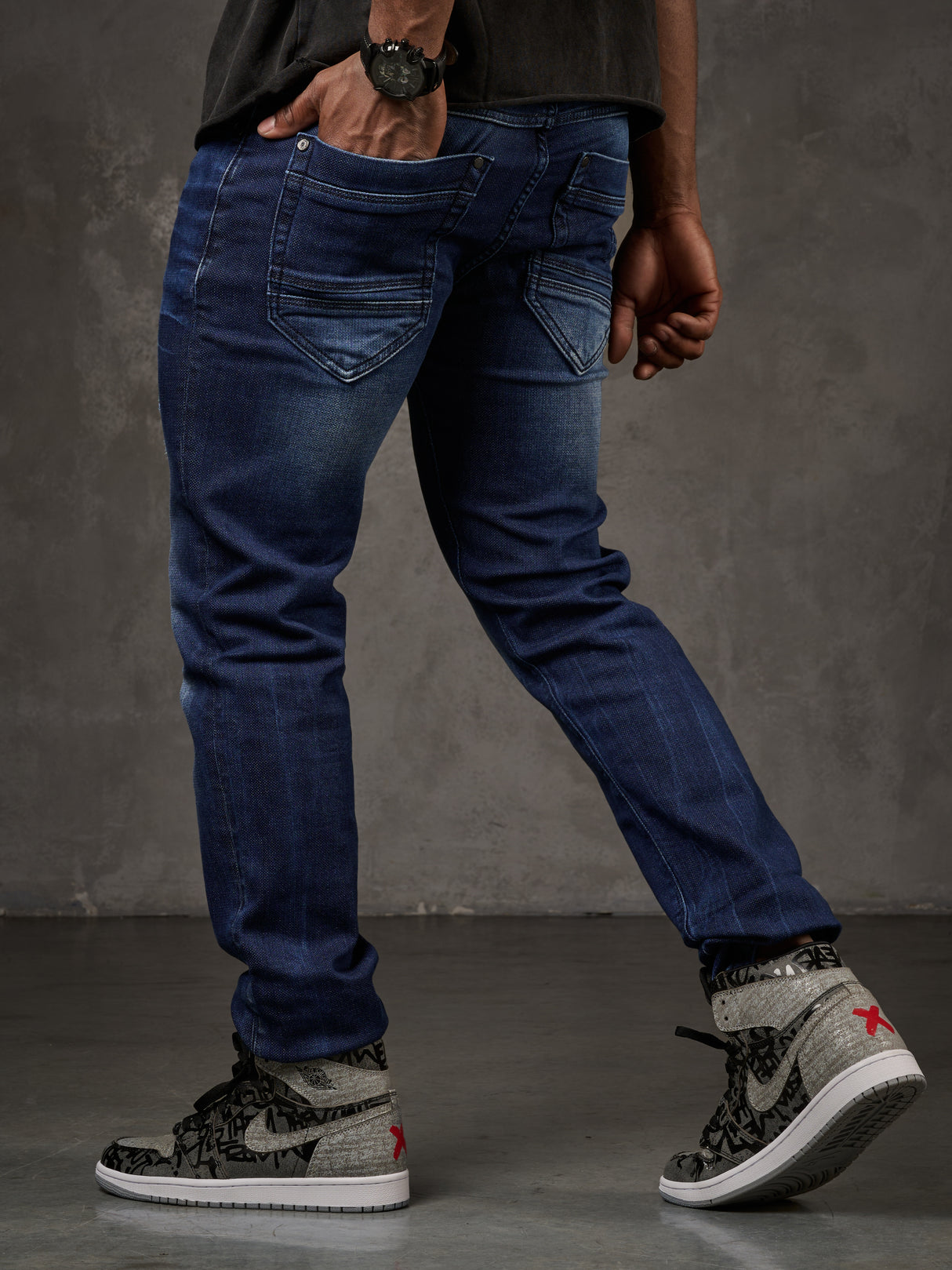 CD806 Herren Jeans in Straight Fit