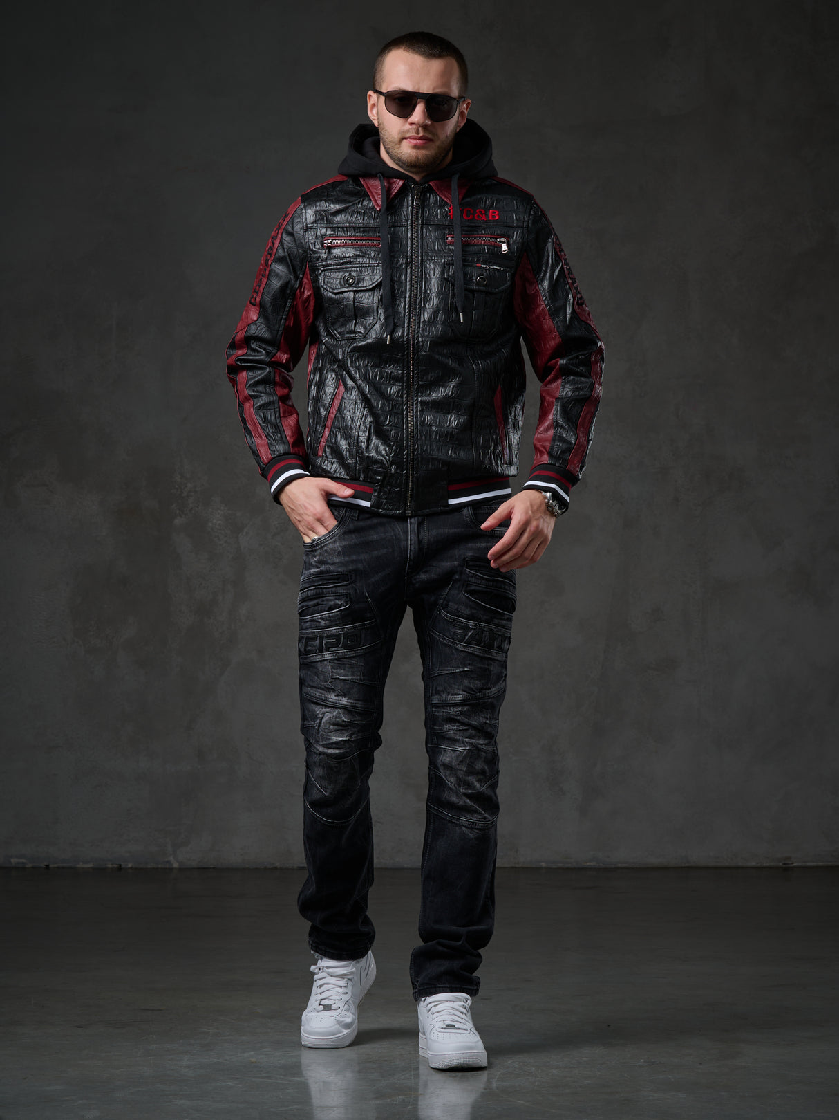 CJ284 men's synthetic leather jacket hooded in a cool look