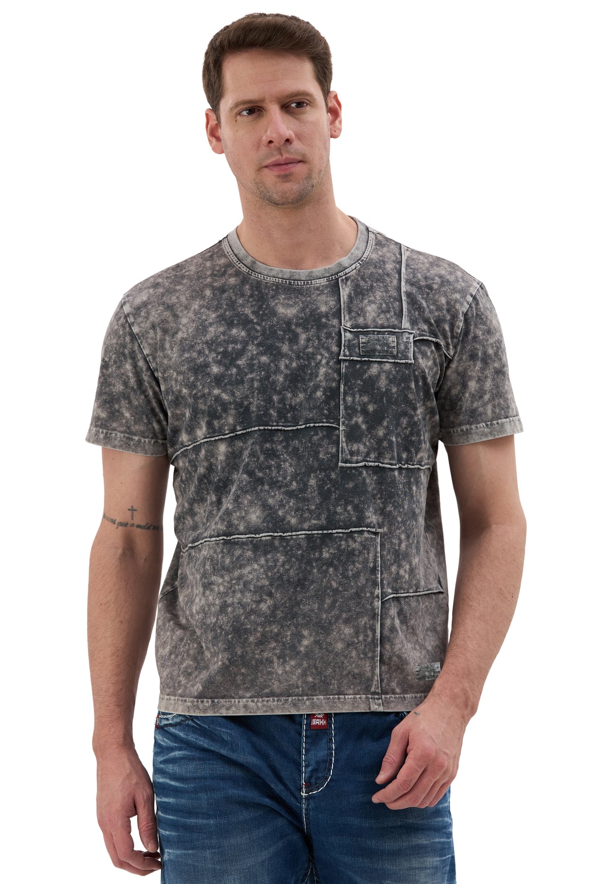 CT853 – Cipo & Baxx Herren T‑Shirt – Relax Fit Patch‑Design
