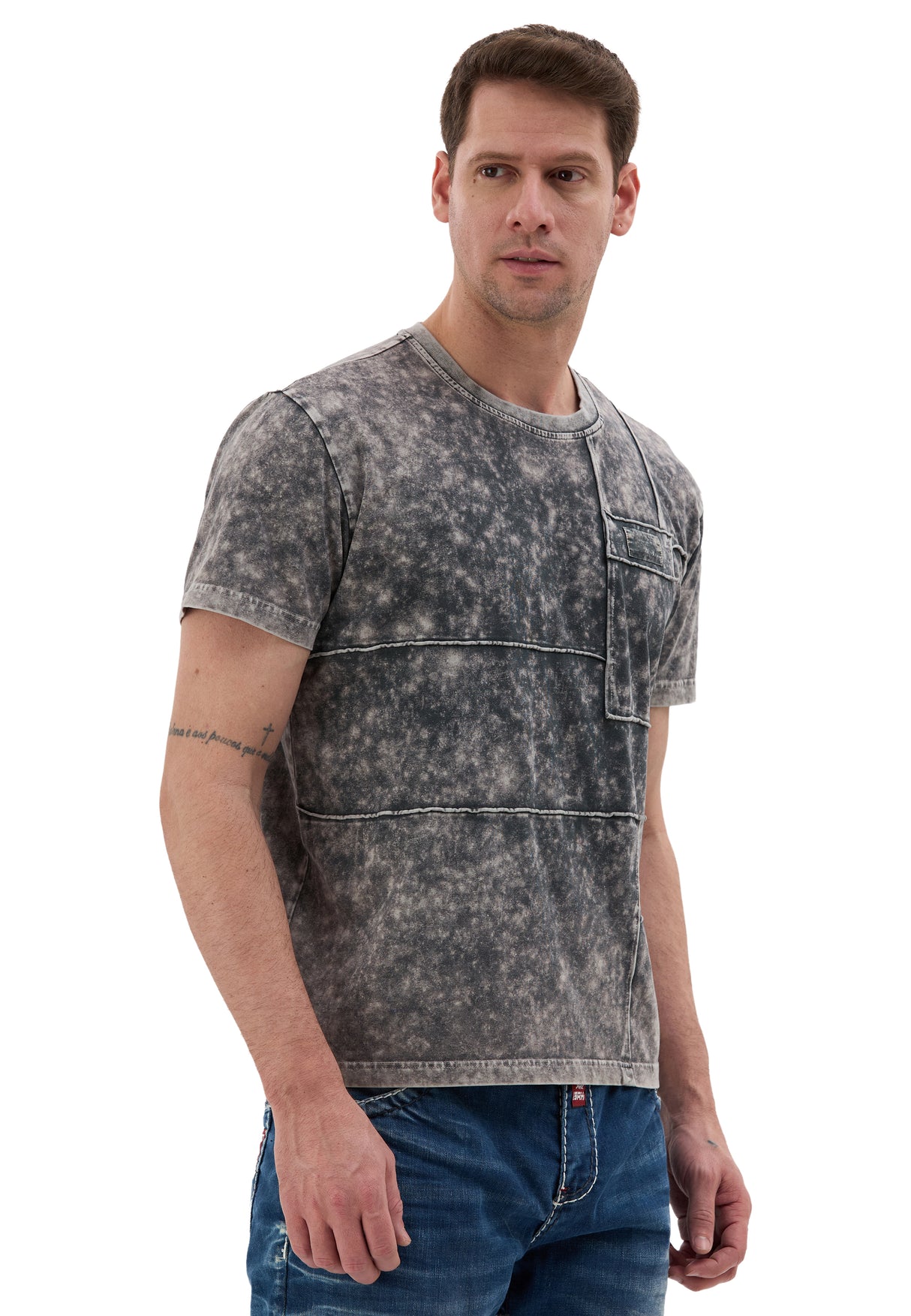 CT853 – Cipo & Baxx Herren T‑Shirt – Relax Fit Patch‑Design