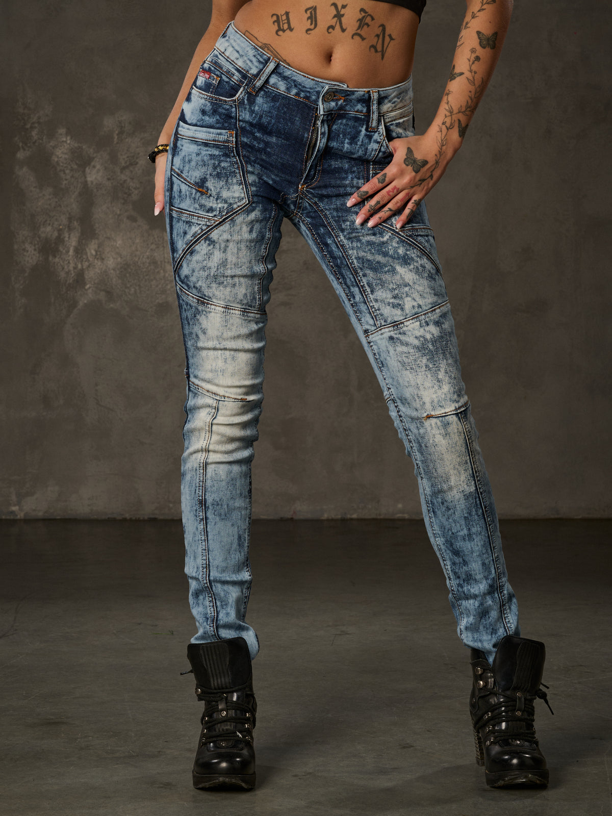 WD539 Damen Slim-Fit Jeans – Stylisches Design und perfekter Komfort