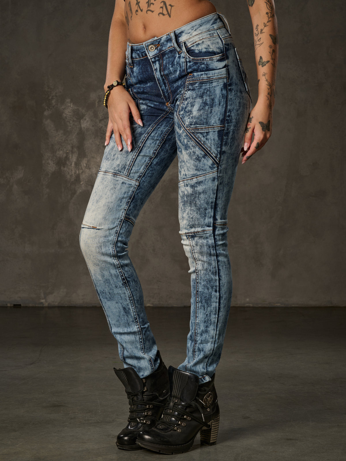 WD539 Damen Slim-Fit Jeans – Stylisches Design und perfekter Komfort