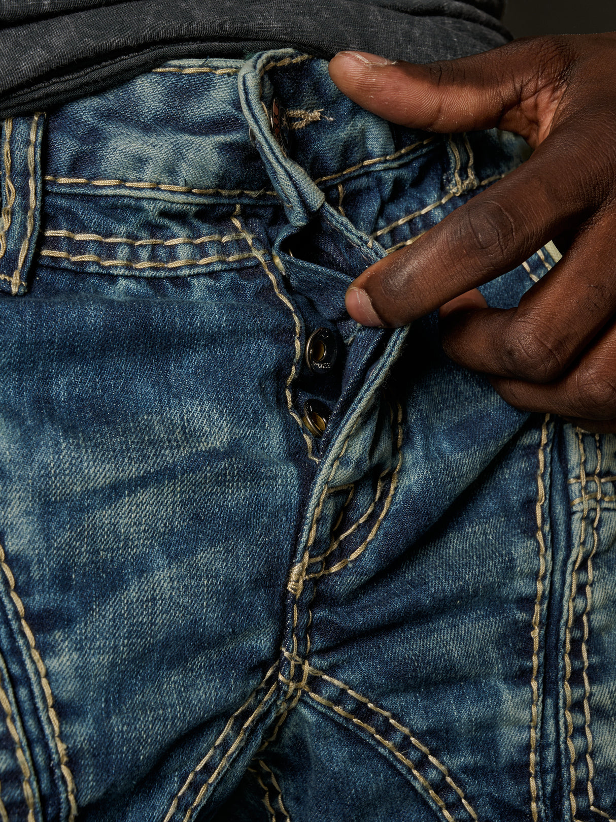 CD535 Herren bequeme Jeans mit modernen Ziernähten