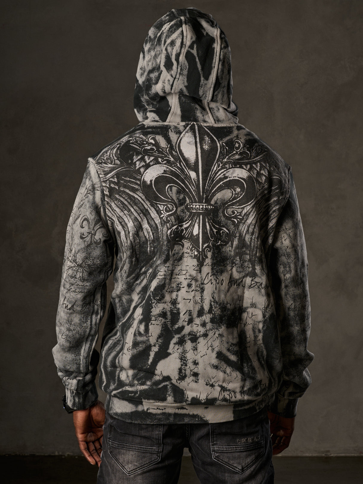 CL594 Herren Hoodie Sweatshirt – Schwarz-Blauer Kapuzenpullover mit Tie-Dye & „96“ Print | Streetwear mit Retro-Flair & Markenstatement