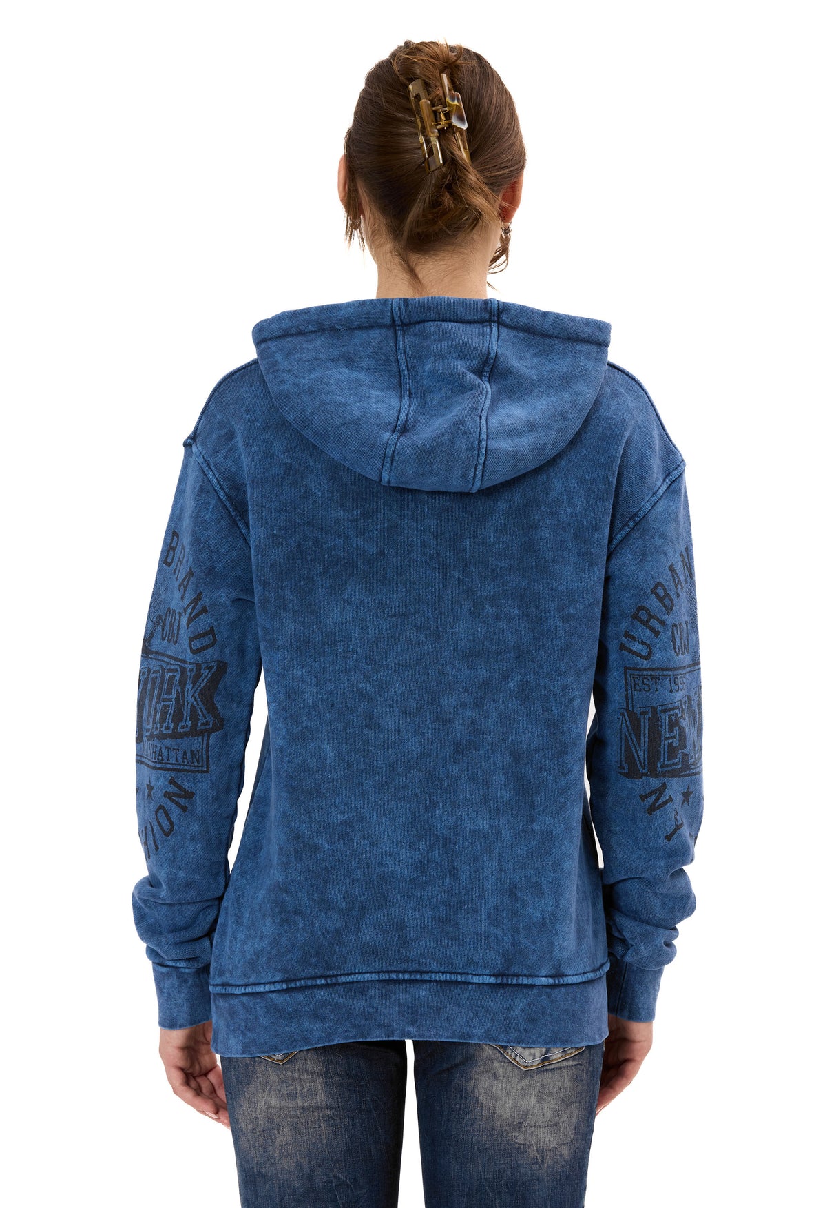WL378 Felpa con Cappuccio da Donna – Effetto Lavato Vintage e Stampe sulle Maniche