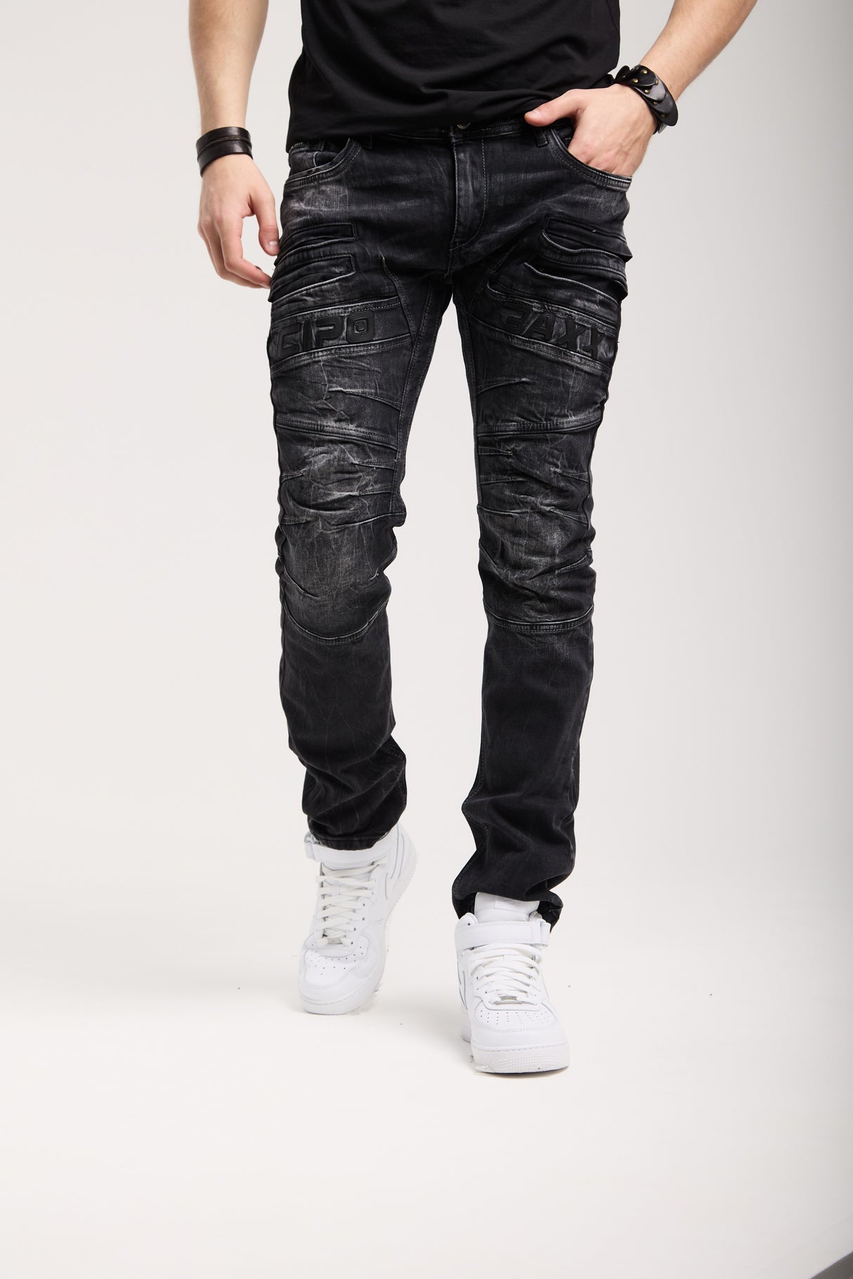 CD491 spodnie slim-fit