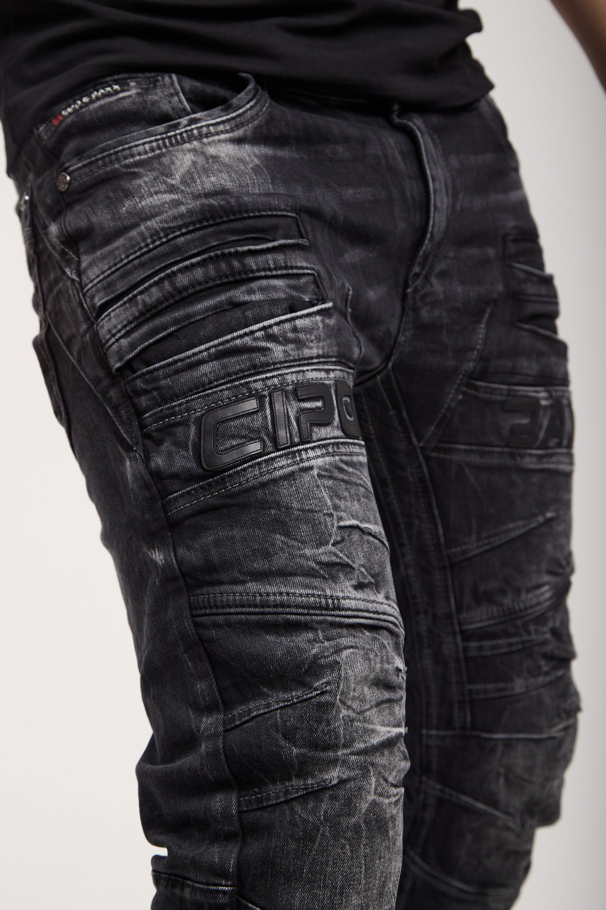 CD491 spodnie slim-fit