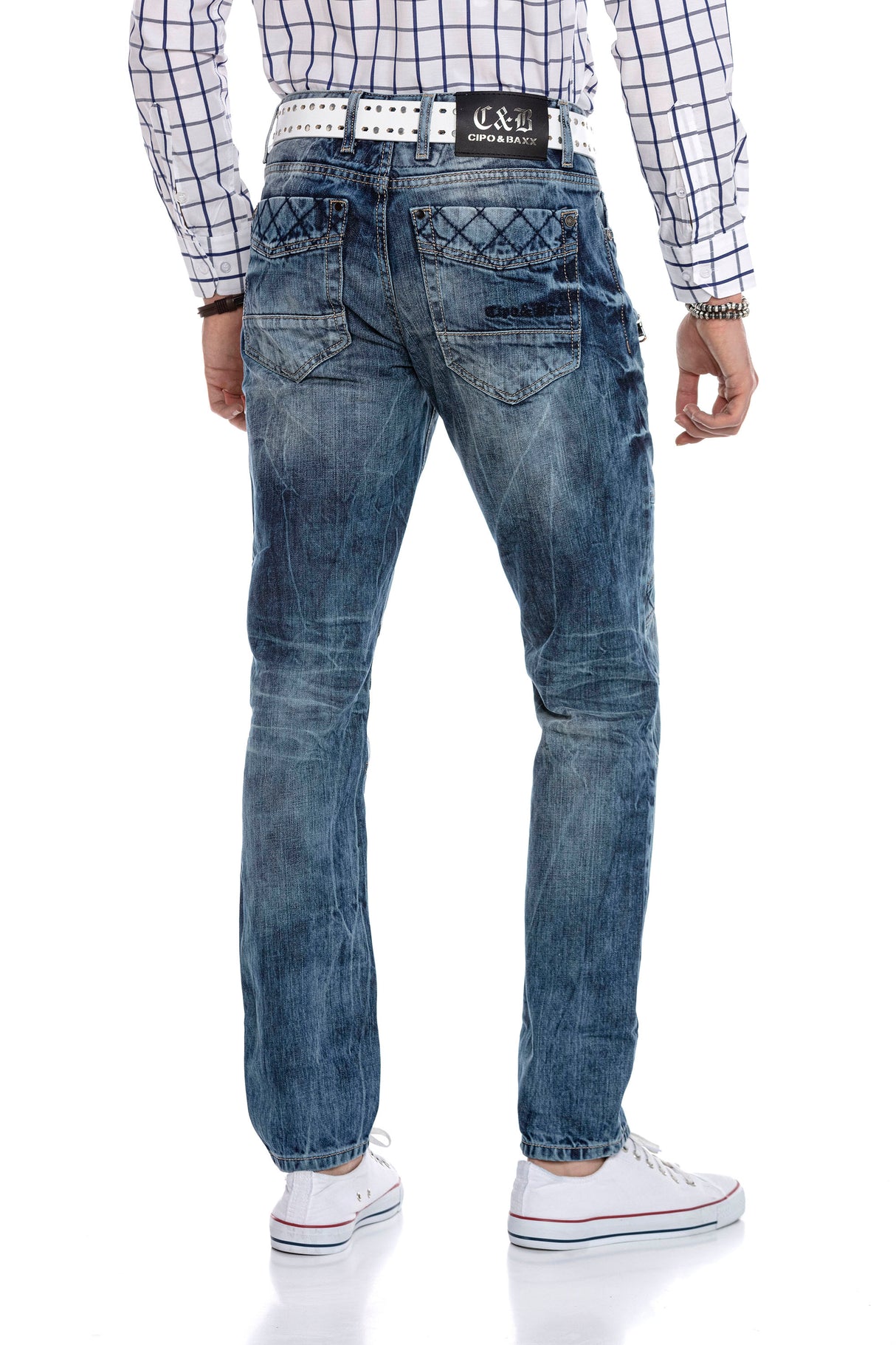 CD510 jeansy z przeszyciami i wybielaniem