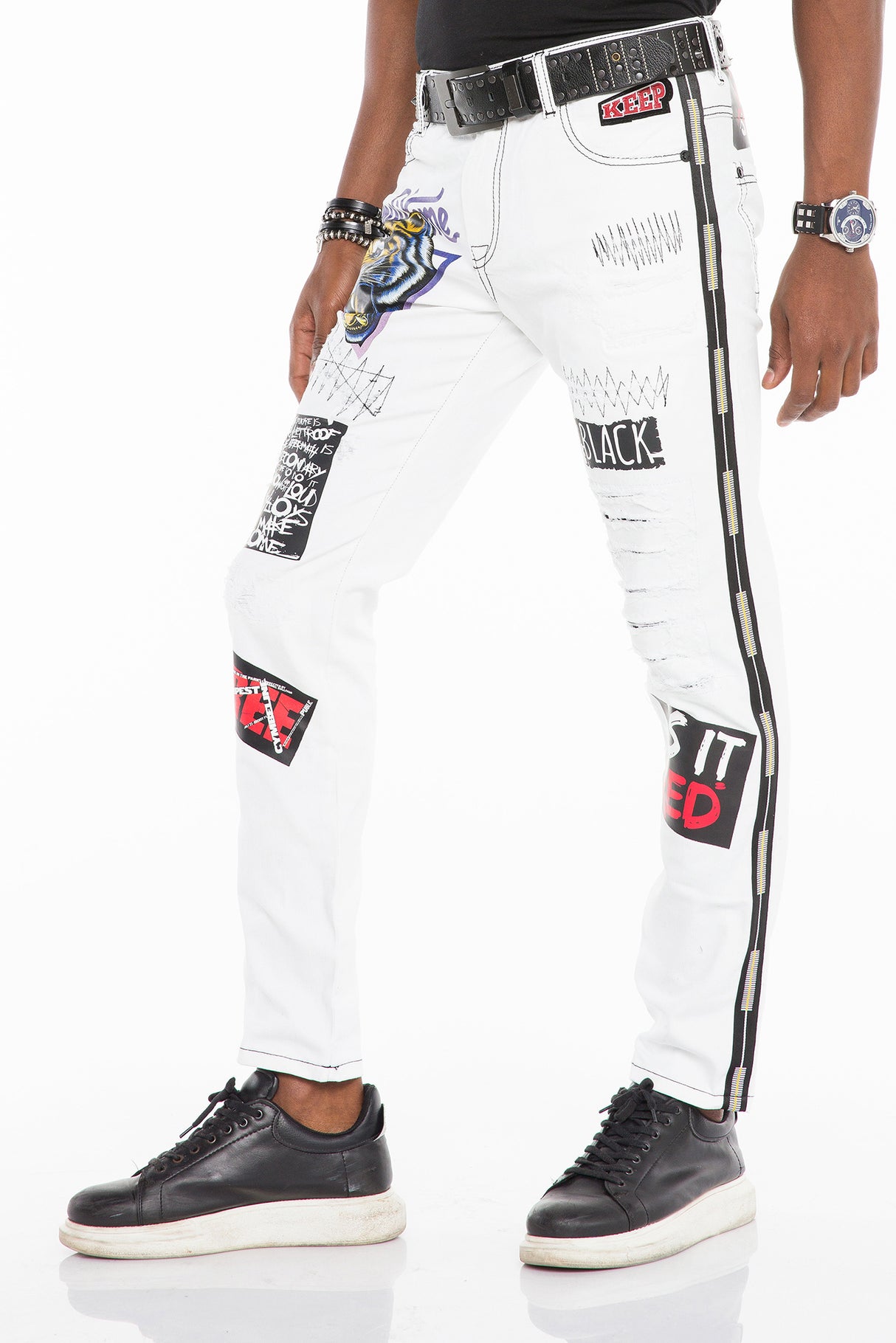 CD525 jeansy męskie z aplikacjami