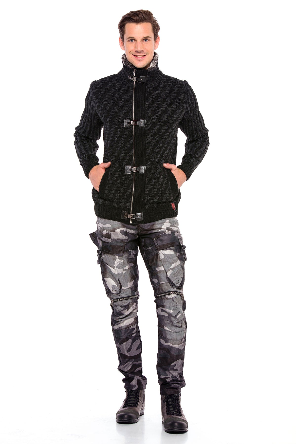 CD560 spodnie w stylu moro z bocznymi kieszeniami