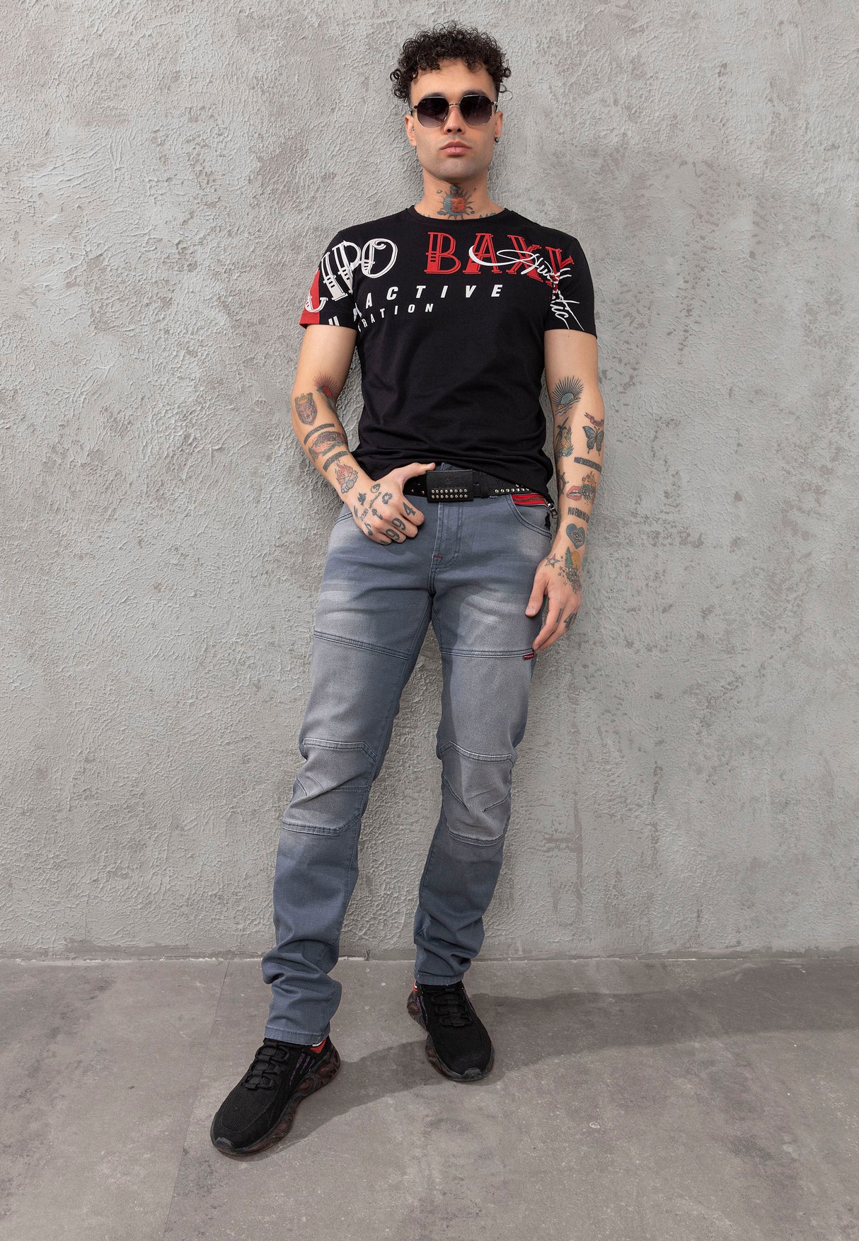 CD699 jeansy proste z ozdobnymi szwami