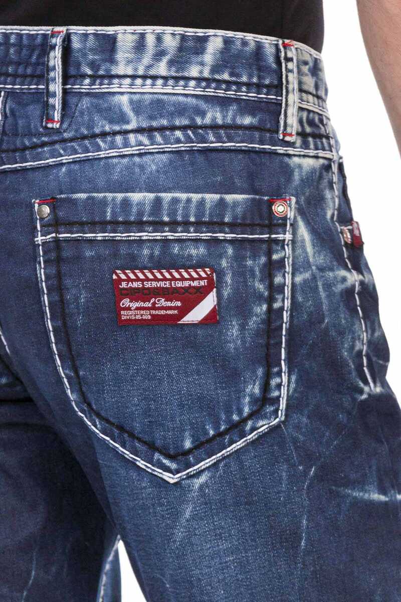 Jeans in forma CD709 da uomo con un lavaggio stravagante