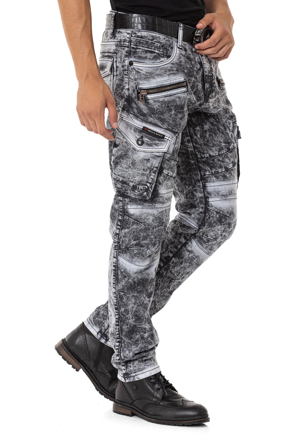 CD780 Herren Straight-Jeans mit trendigen Cargotaschen