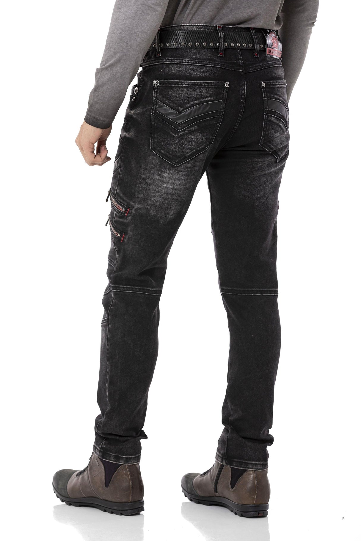 CD795 jeansy z haftowanymi elementami w stylu biker