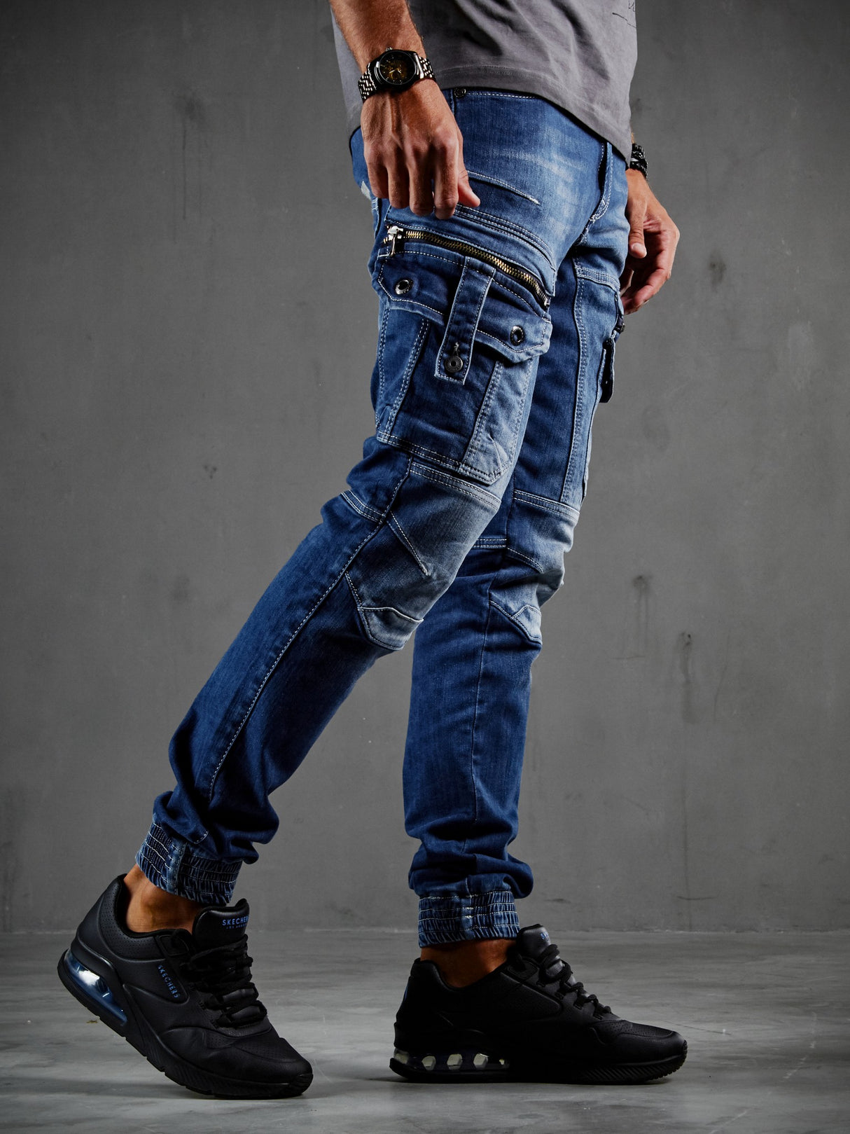 CD845 jeansy ze ściągaczami