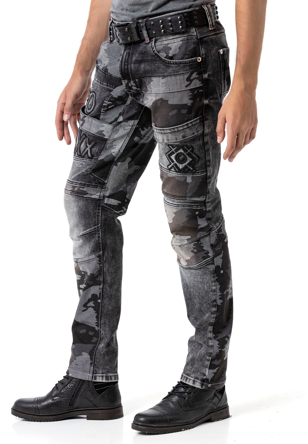 CD859 Jeans Rectos con parches para hombre