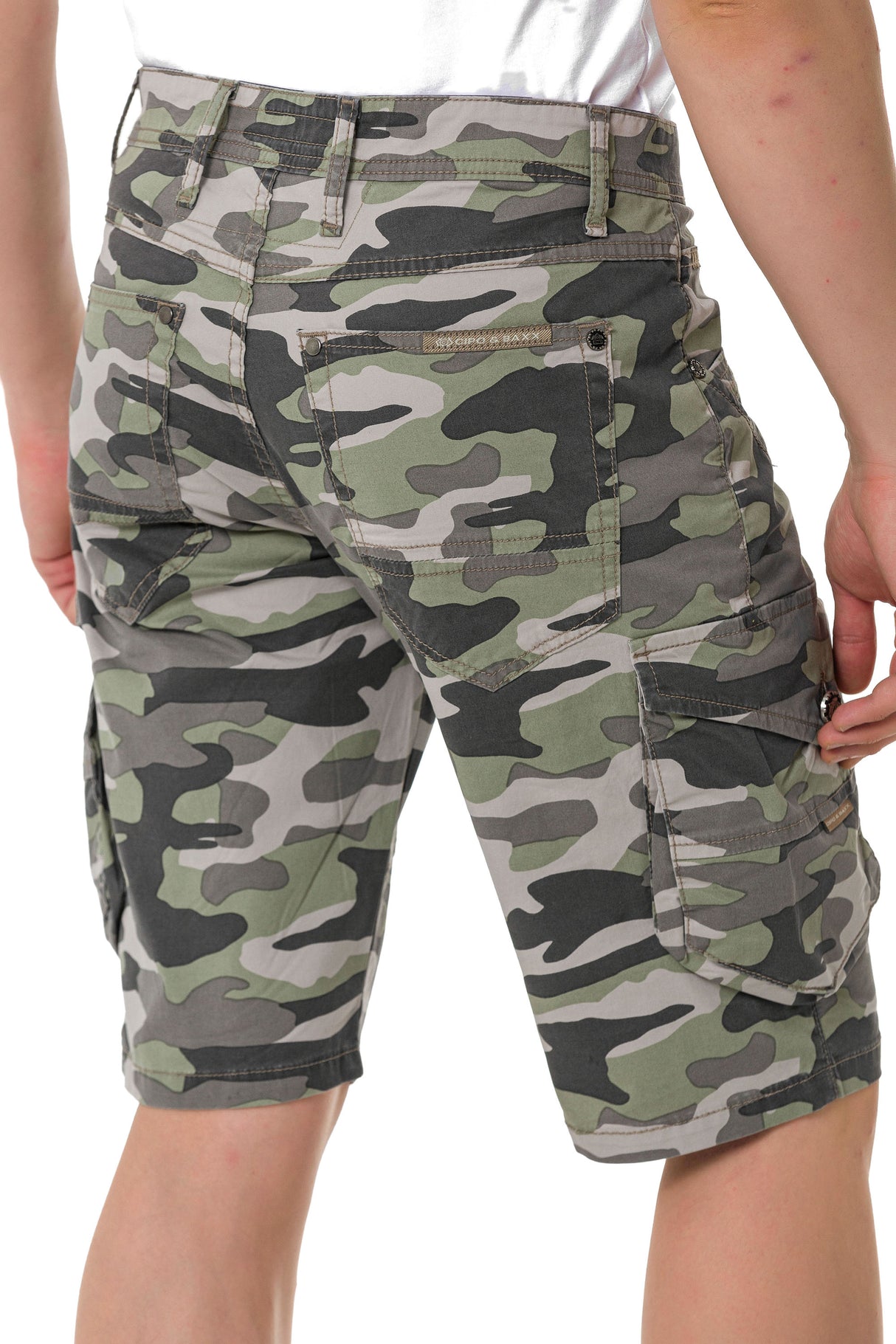 CK286 szorty męskie w stylu moro