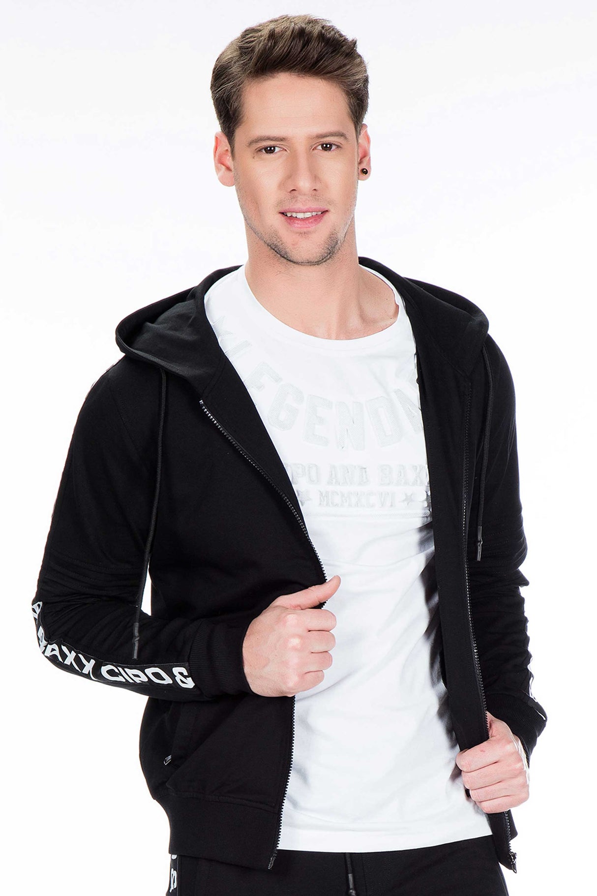 CL292 Felpa uomo con look sportivo classico