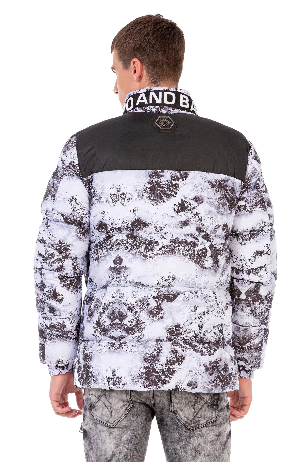 CM183 Herren Winterjacke – Urbaner Print-Look mit Markenfutter & isolierter Kapuze