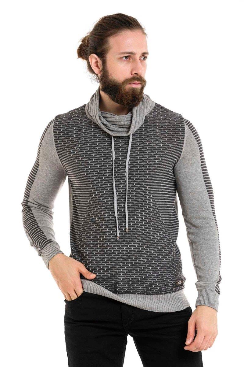 CP264 sweter z szerokim golfem