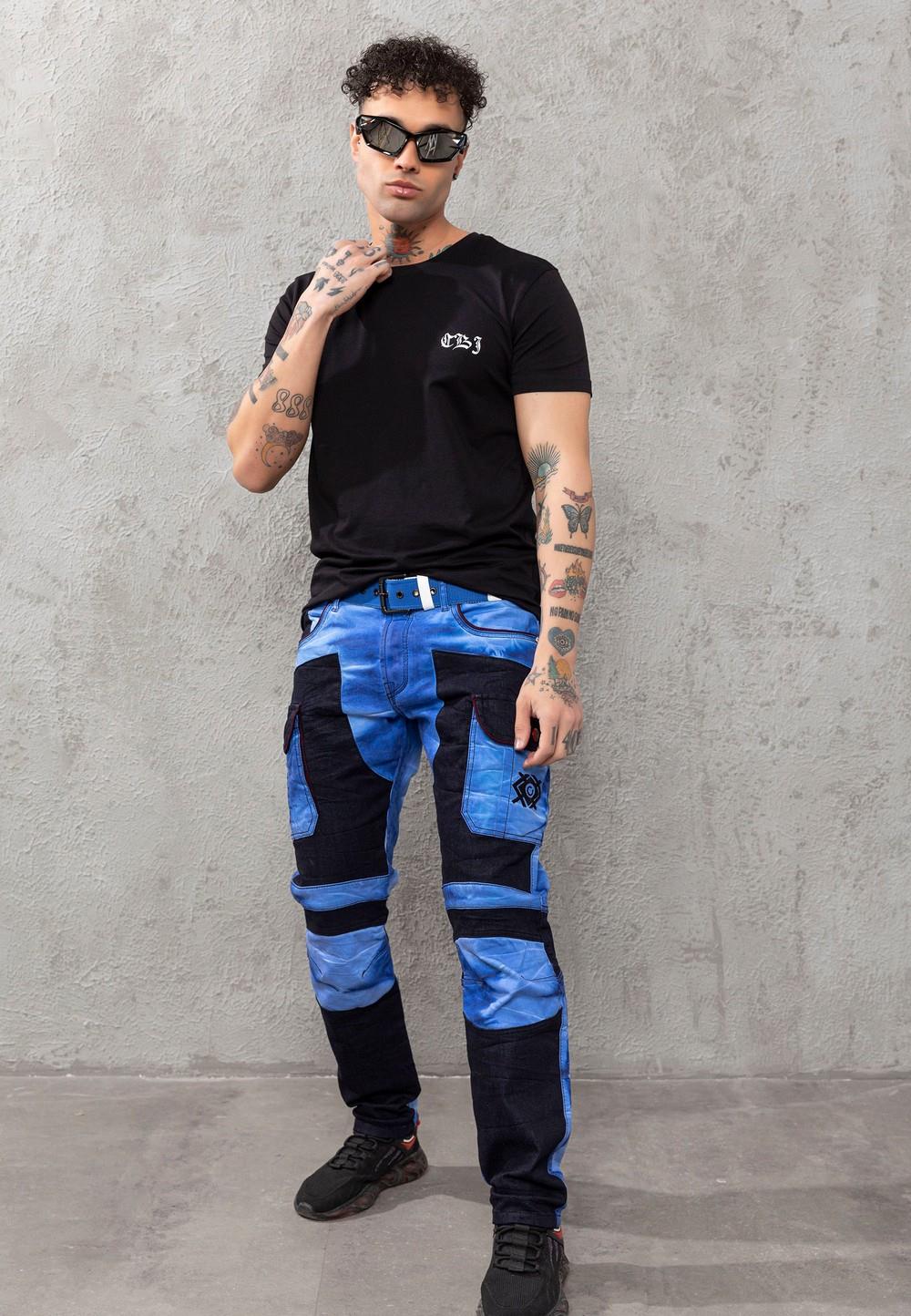 CT788 t-shirt męski z przyciągającym wzrok nadrukiem z tyłu