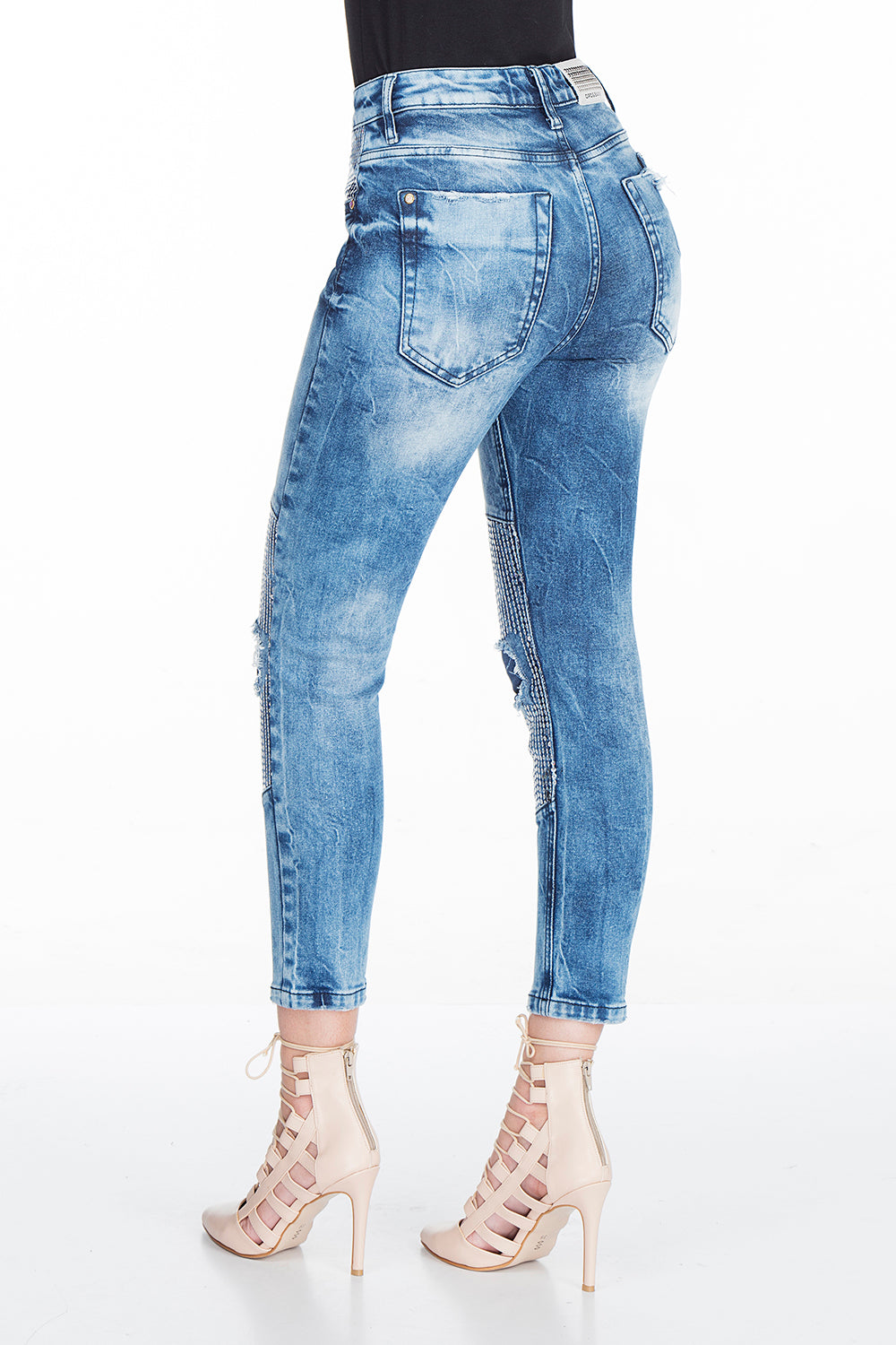 WD314 jeansy damskie 7/8 spodnie z błyszczącymi detalami cekinowymi