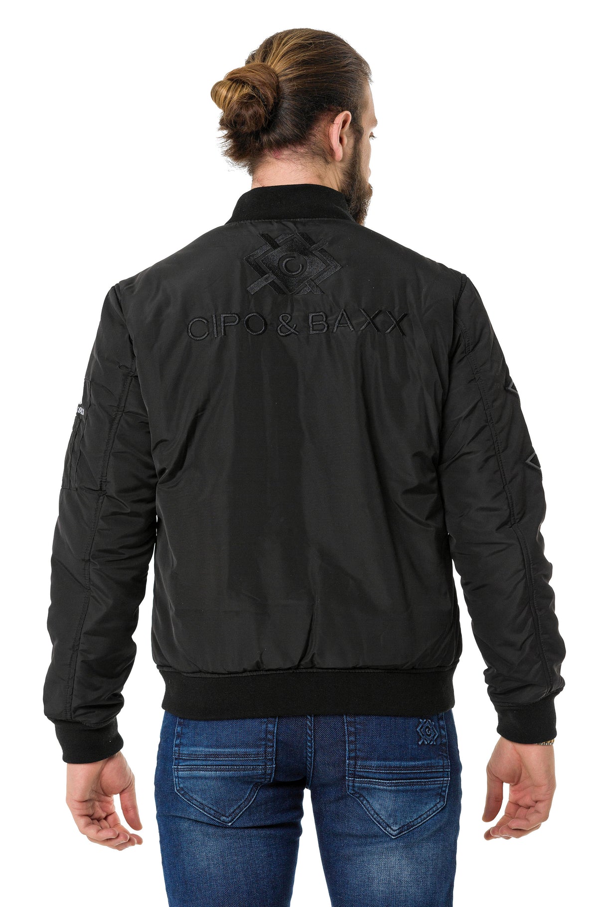 CM135 kurtka męska z aplikacjami