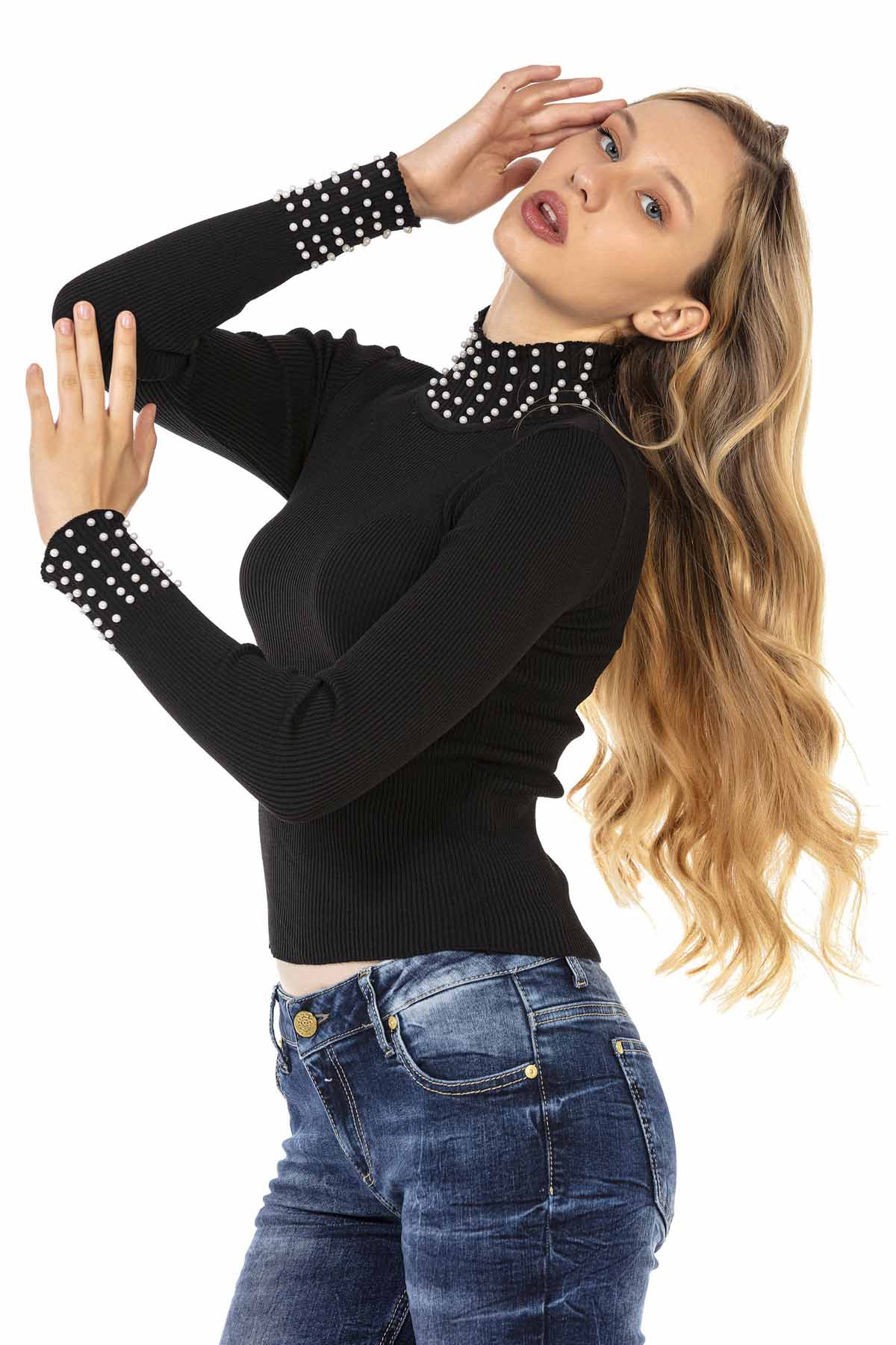 WP208 damski golf z modnymi perłami