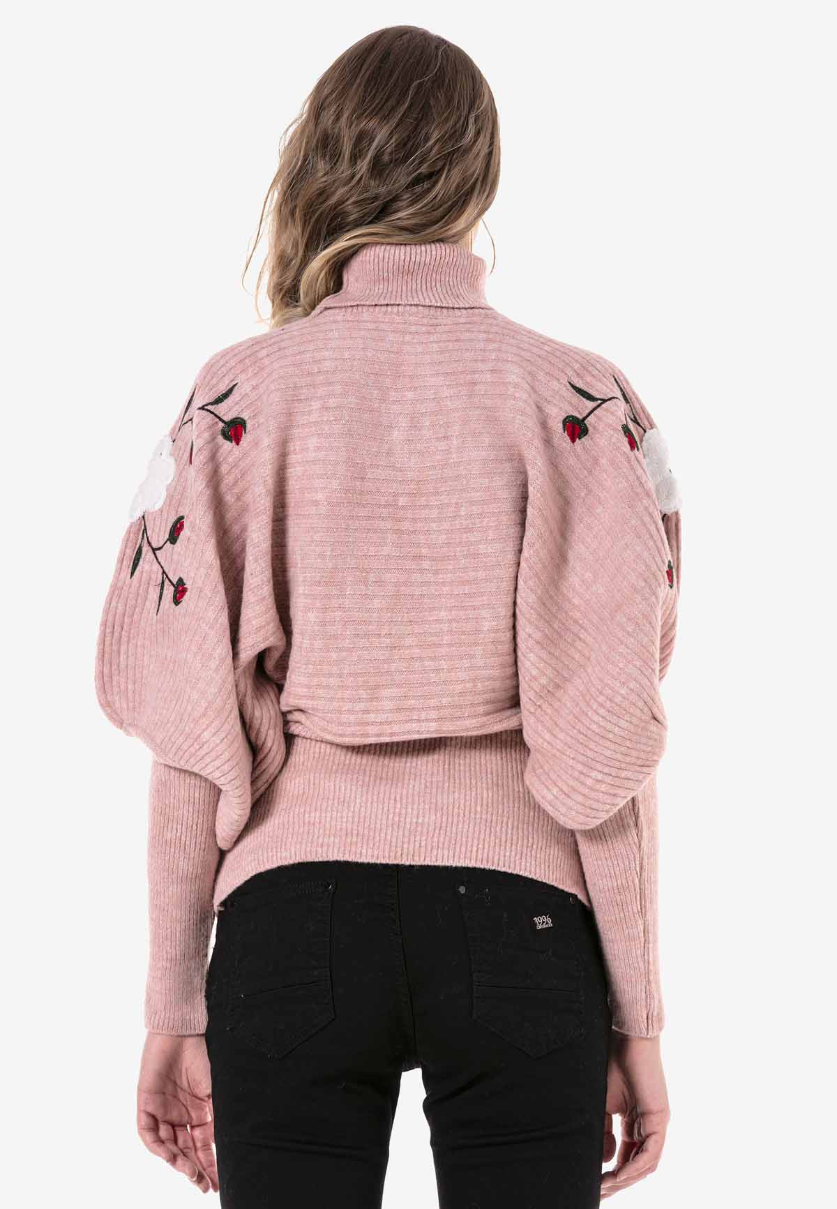 WP216 sweter damski z haftem kwiatowym