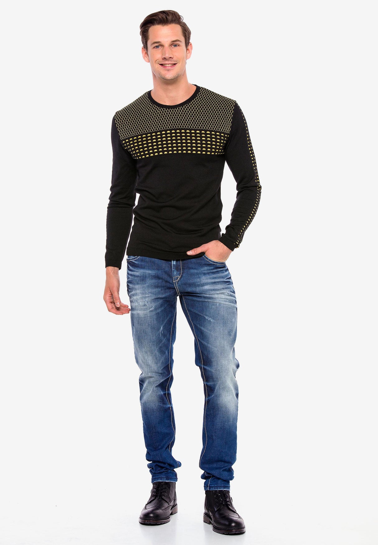 CP197 sweter męski z wzorem