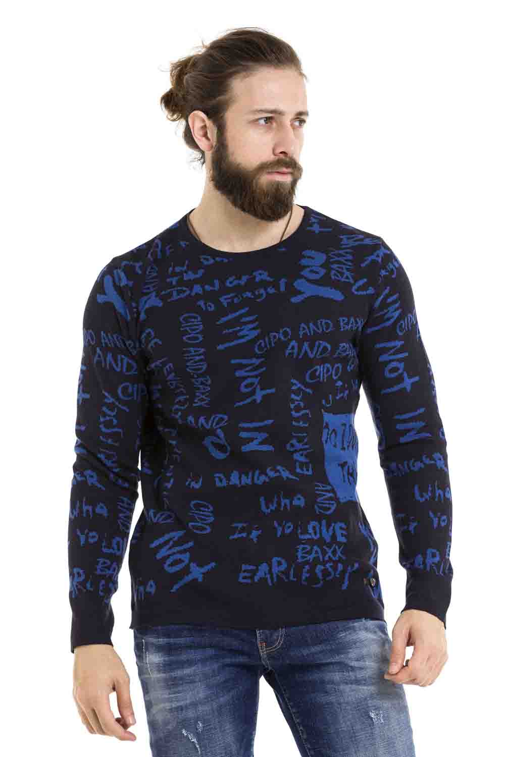 CP276 Gebreide Herentrui met trendy Letterdesign