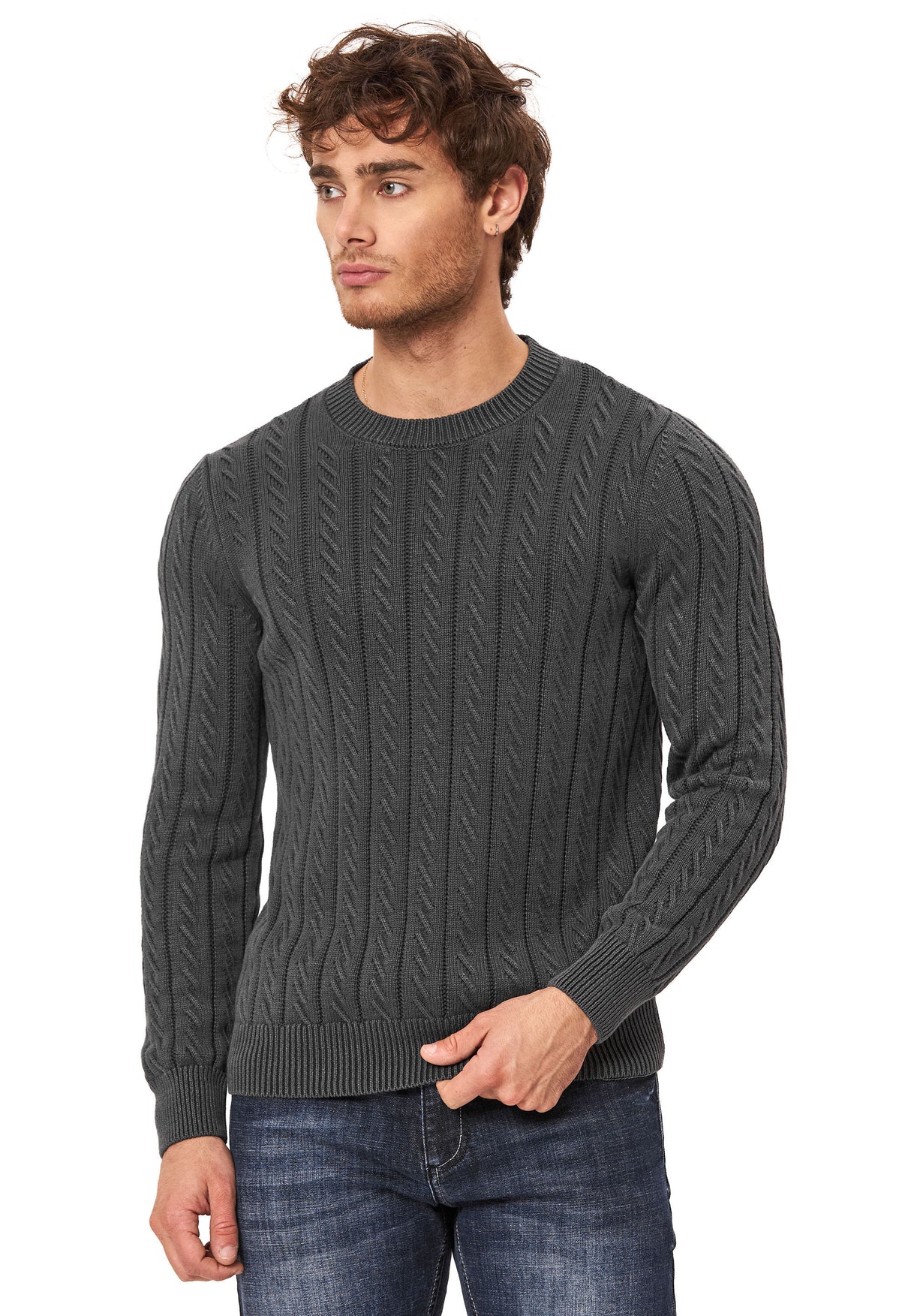 CP285 Men knitted sweater – classic style & comfortable to wear