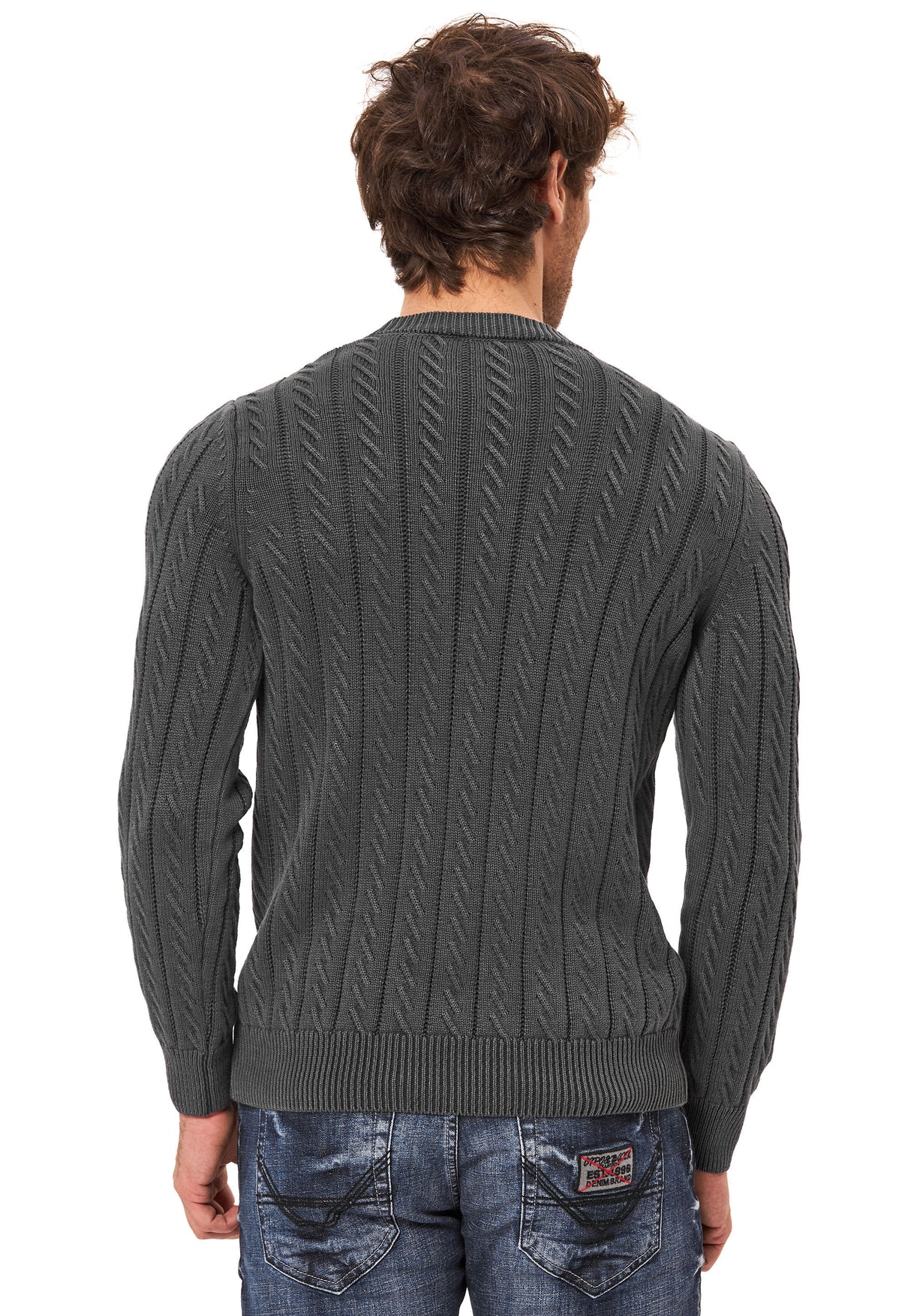 CP285 Men knitted sweater – classic style & comfortable to wear