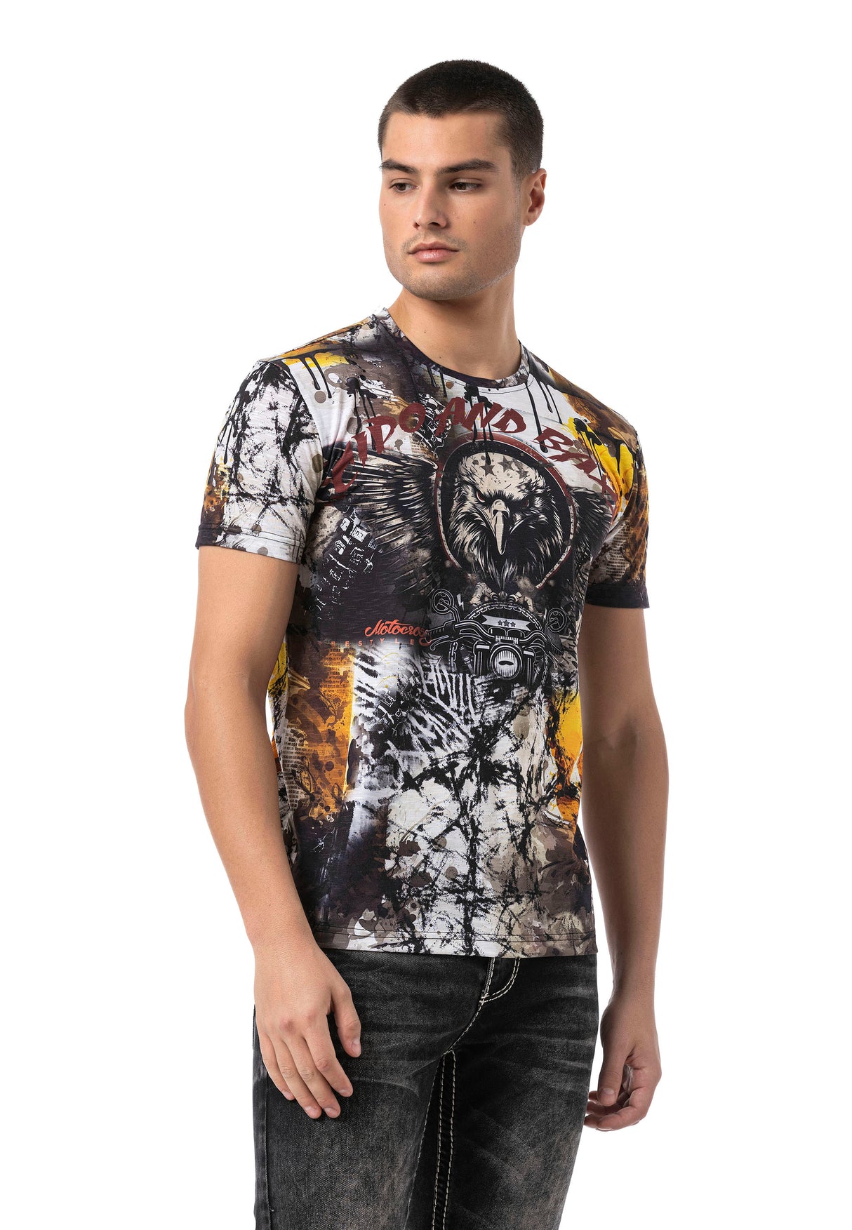 CT822 T-shirt estampada para hombre