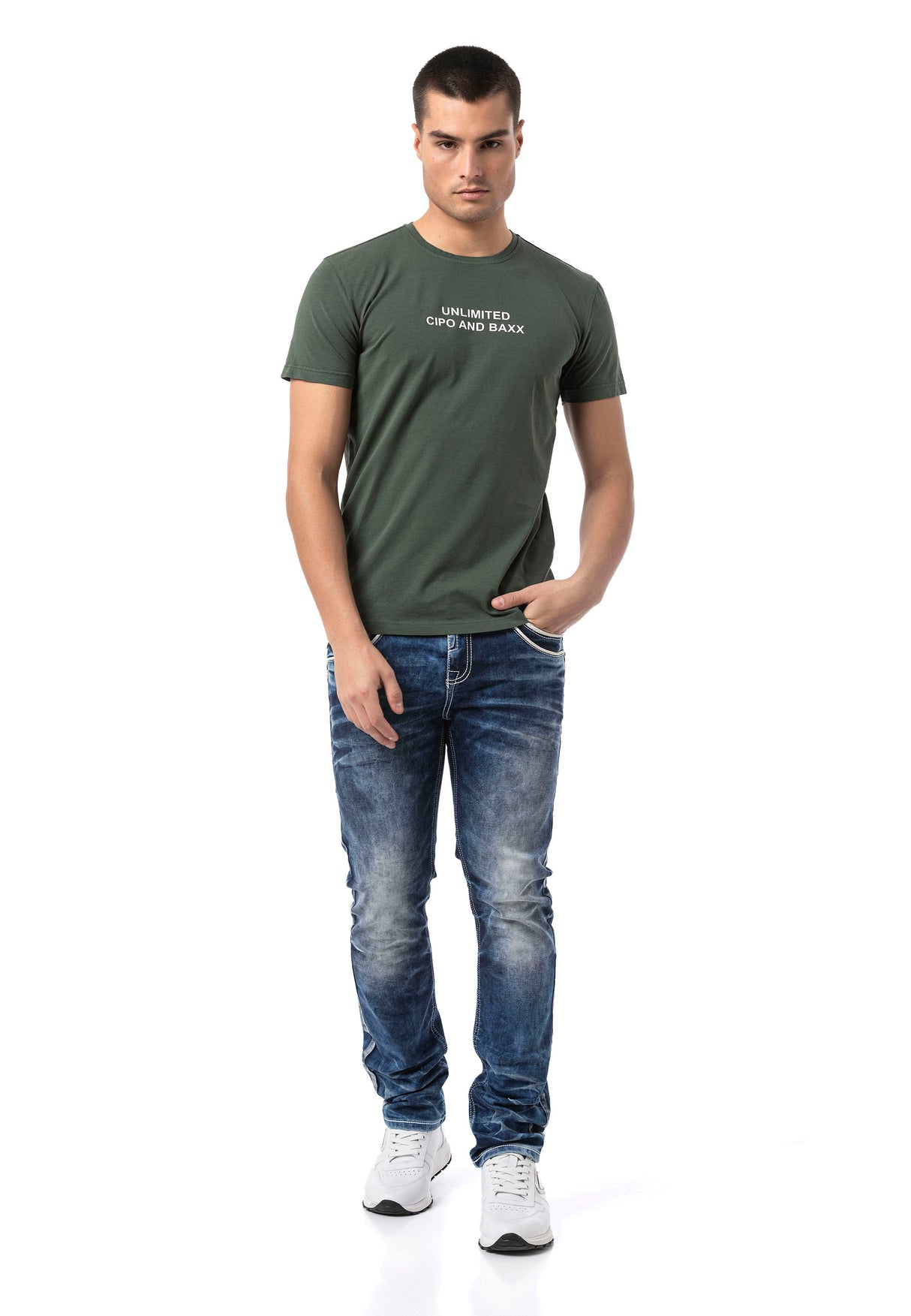 CT827-Men's T-Shirt with Crew Neck in Regular Fit