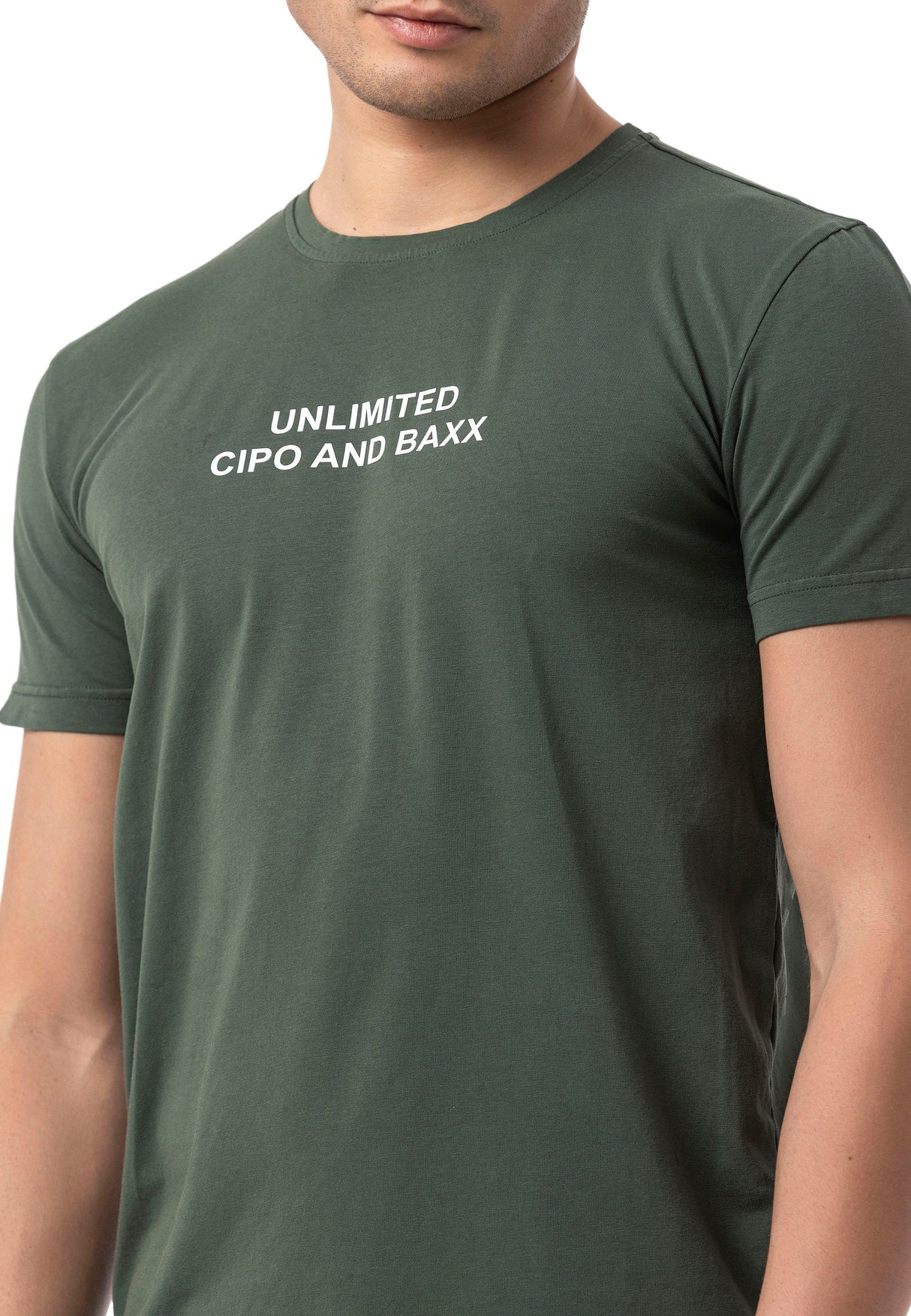 CT827-Men's T-Shirt with Crew Neck in Regular Fit