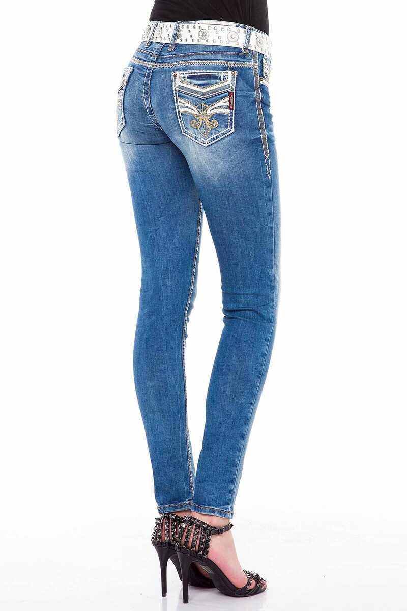 WD343 Damen Röhrenjeans mit Stickereien auf den Gesäßtaschen