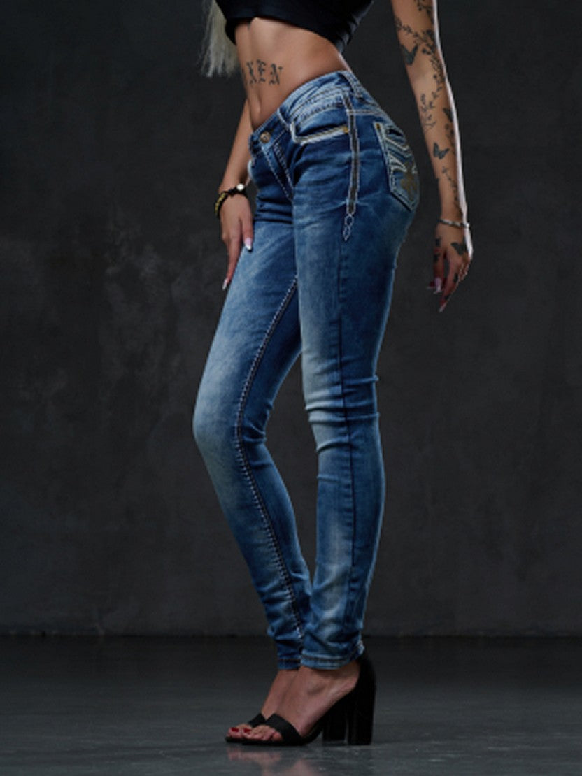 WD343 Damen Röhrenjeans mit Stickereien auf den Gesäßtaschen