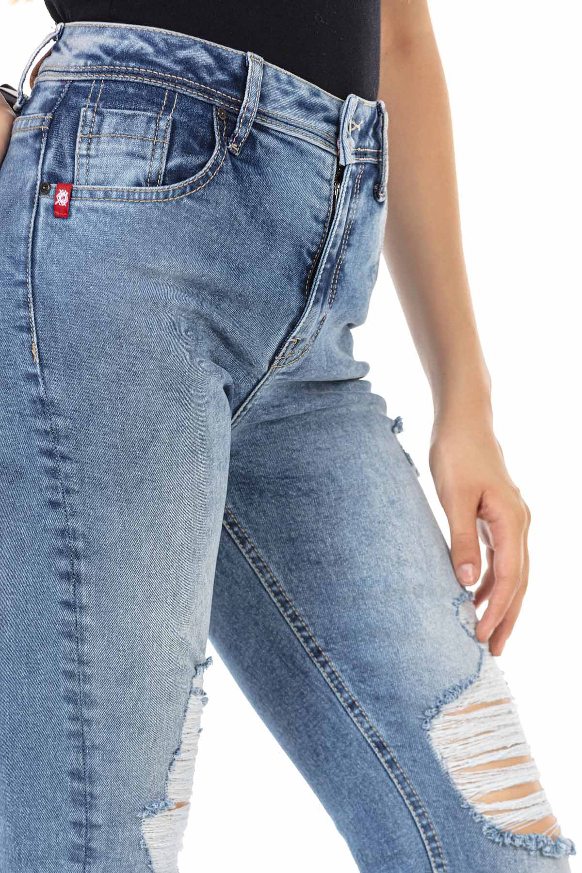 WD452 jeansy damskie o wąskim kroju z fajnymi zniszczonymi elementami