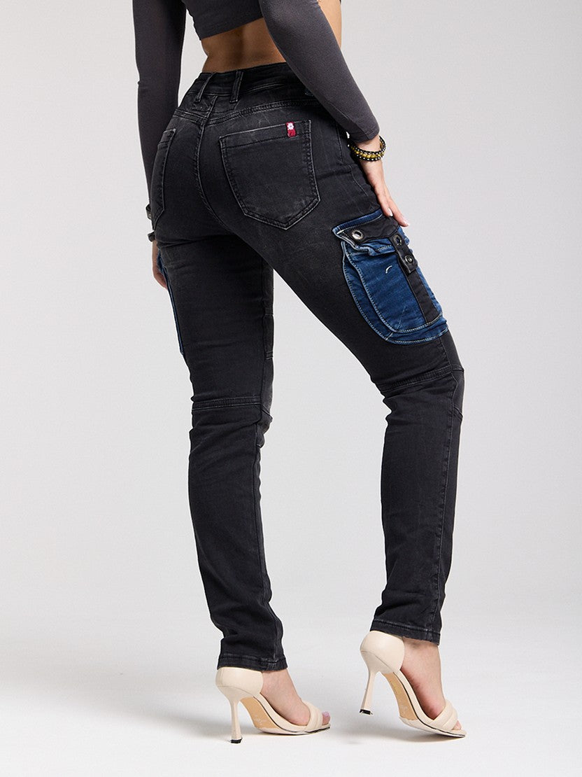 WD521 Women's Jeans Cargo Pockets with Applied for Skinny Jeans