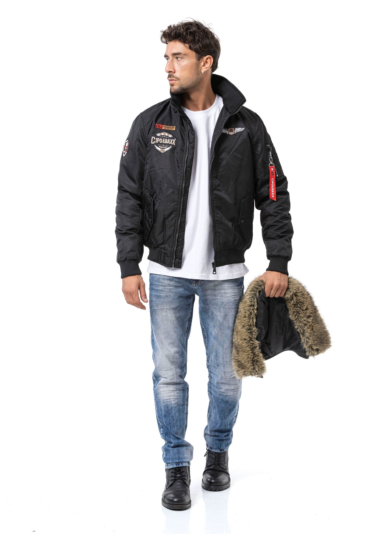 CM229 Uomo giacca bomber invernale – Calda imbottita con cappuccio in pelliccia e dettagli patch marcati