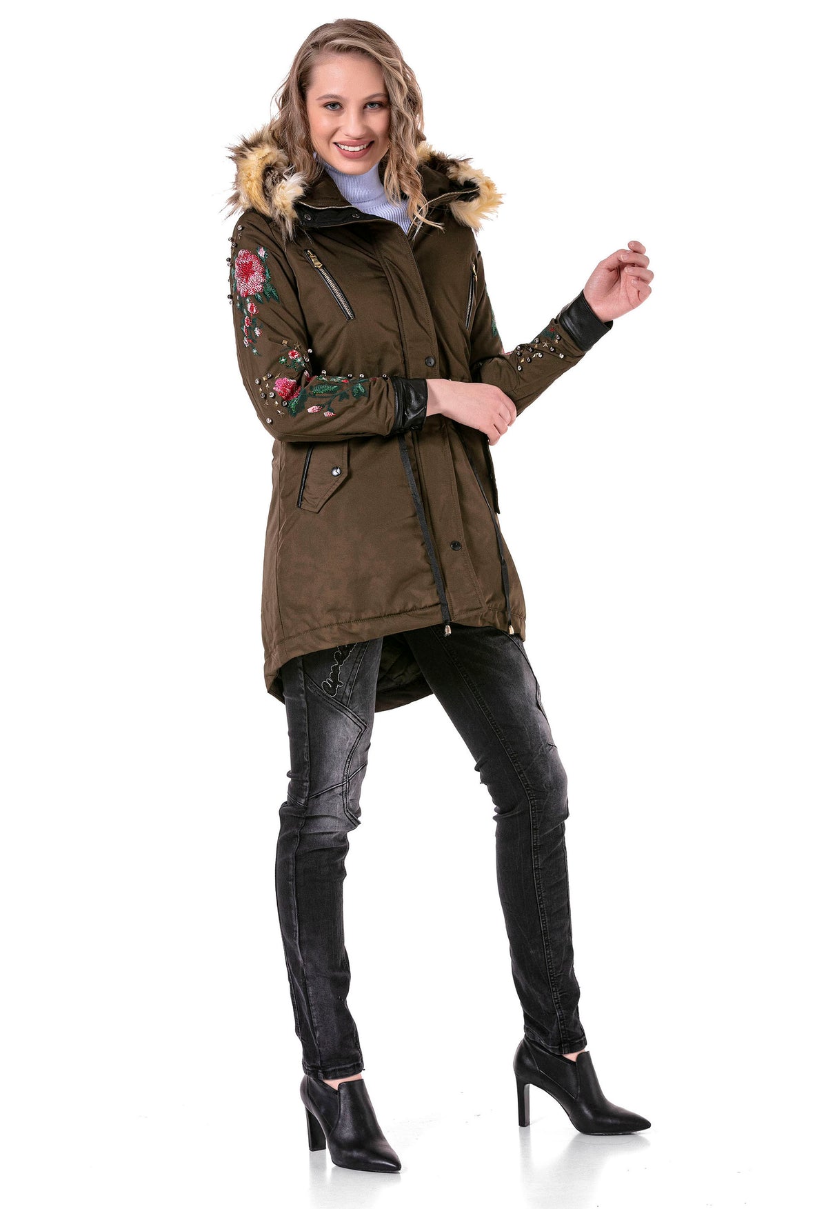 WJ136 kurtka damska z aplikacjami z kamieni